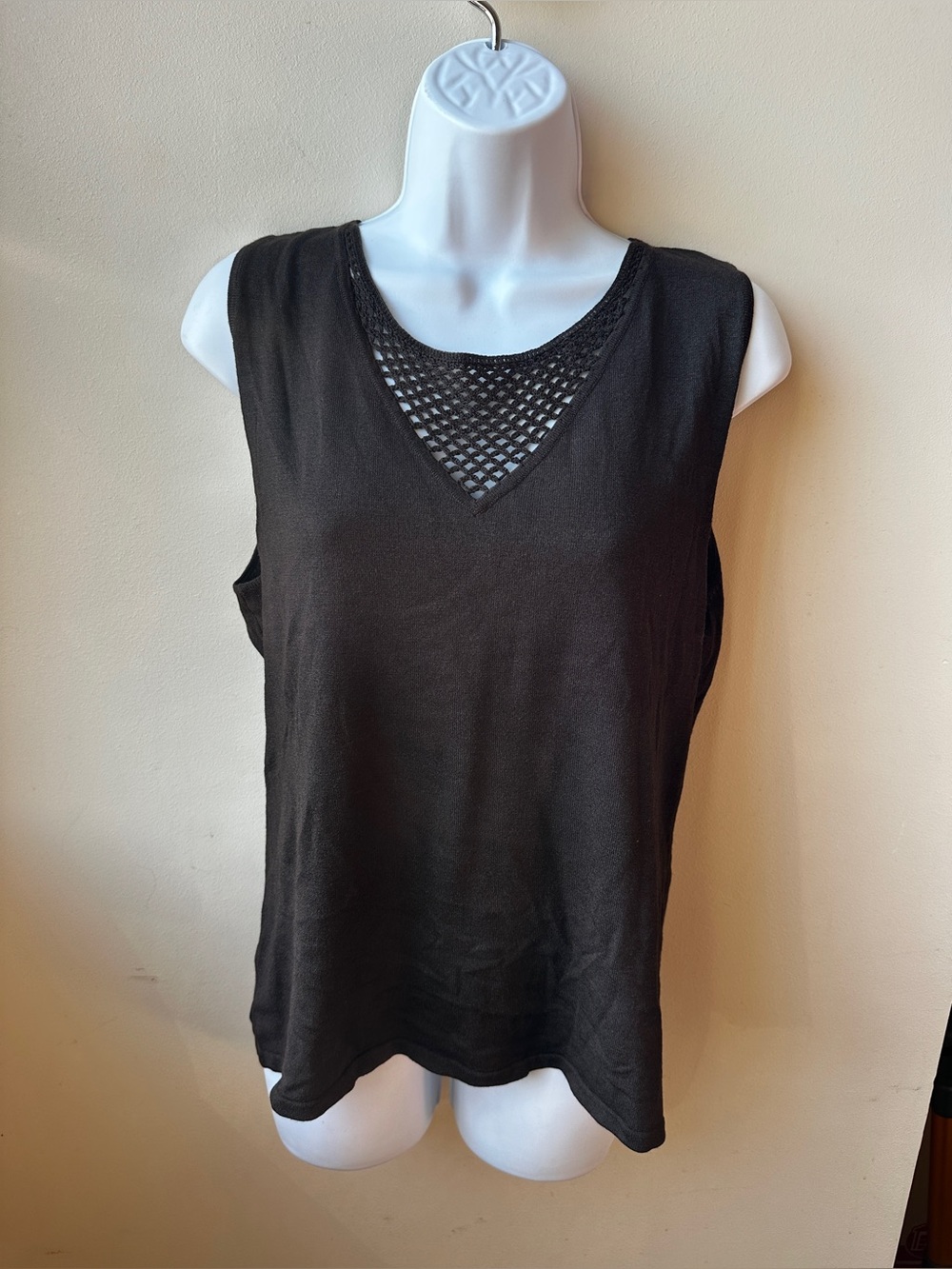 Brown Silk Blend Crew Neck Sleeveless Exposed Crochet Mesh Knit Top large